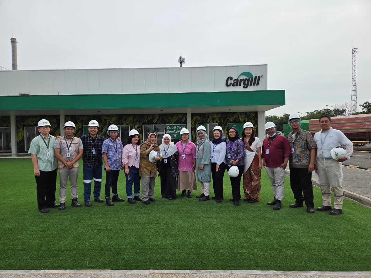 Mahasiswa MM UNAIR Belajar Strategi Operasi Langsung di PT. Cargill Indonesia 2